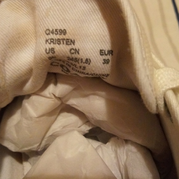 Coach Kristen Watercolor Floral Sneaker - Picture 8 of 8